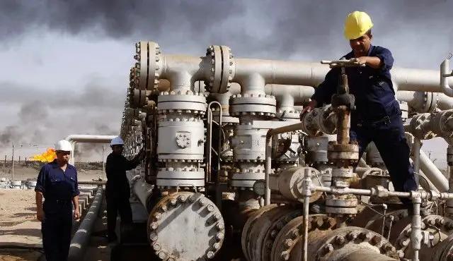 Иран может присоединиться к заморозке добычи нефти в будущем и на особых условиях