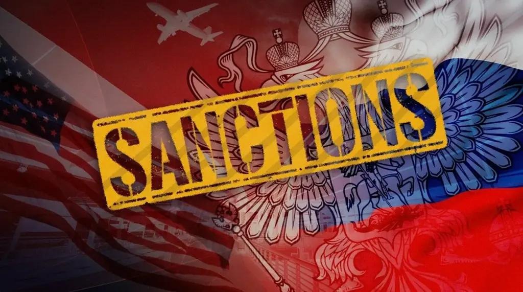 Очередные санкции США вызвали проблемы с переводами из КР в Россию