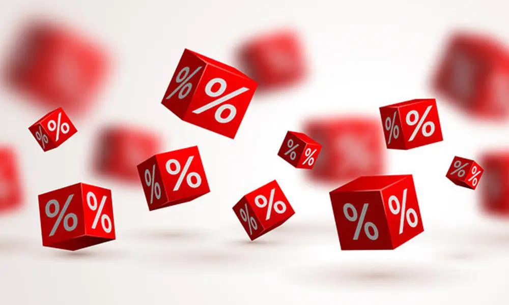 Какие банки снизили комиссию за обналичивание долларов США