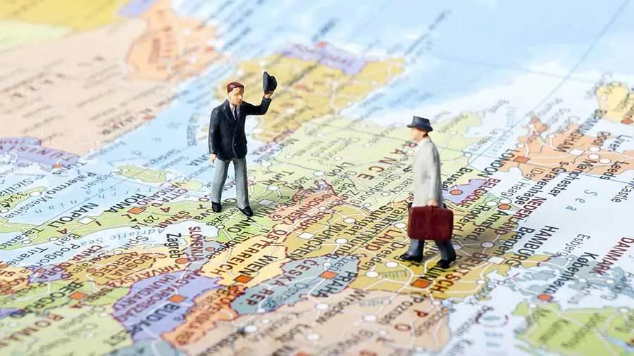 Легальное трудоустройство: как безопасно работать за рубежом?