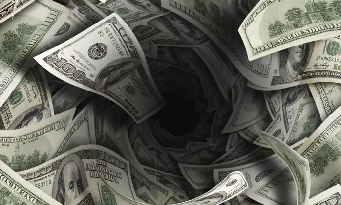 Доллар остался без спроса. Чем объясняется ослабление инвалюты