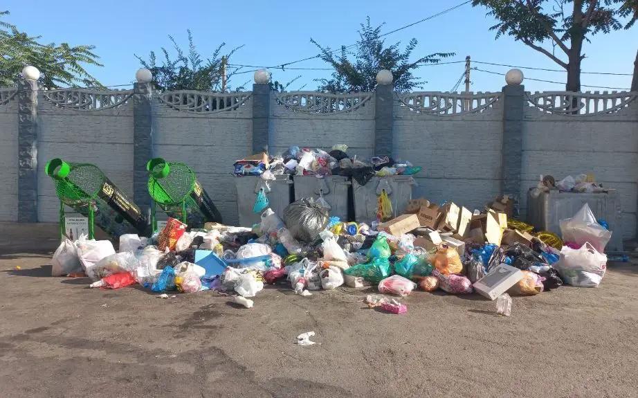 Доходы из отходов: Как частники пытаются выдавить с рынка «Тазалык»