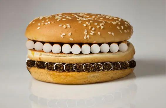 В Бишкеке обсудили, как спастись от фастфуда и курения без жестких запретов