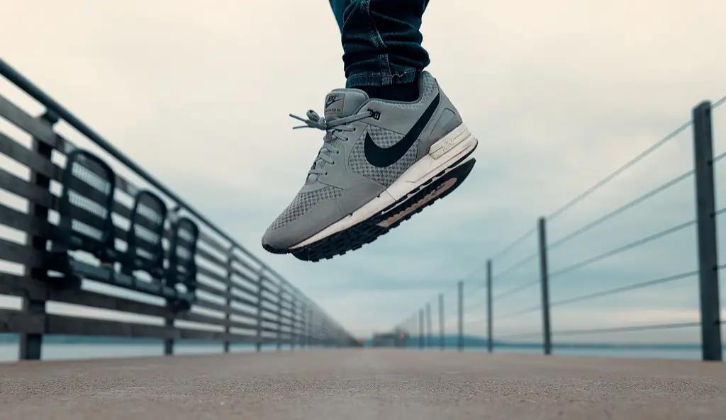 В США Nike запустила годовую подписку на кроссовки для детей