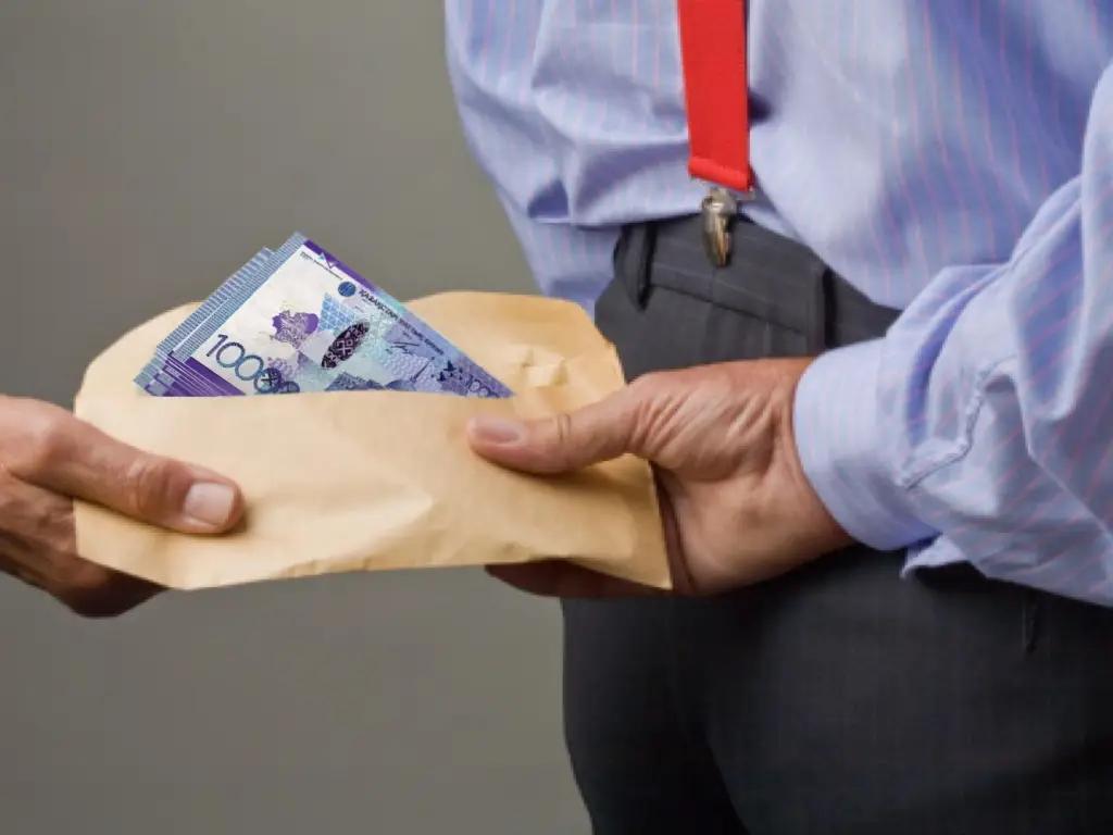 Назван размер самой крупной взятки в Казахстане
