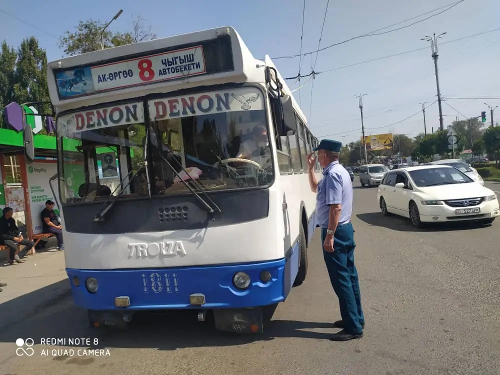 Водителей оштрафовали на 477.5 тысячи сомов за несоблюдение санрежима