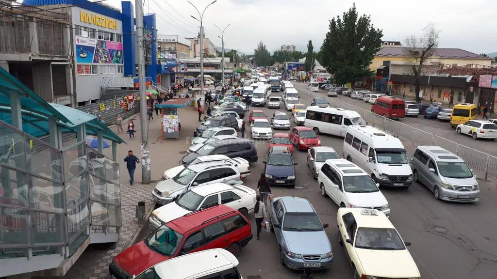 Часть улицы Курманджан Датки перекрыта из-за ремонтных работ