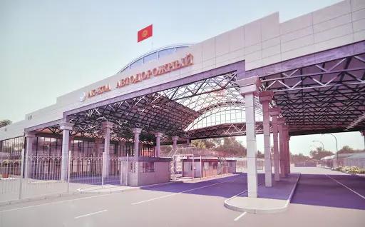 Пограничники КПП «Акжол-автодорожный» пресекли провоз груза