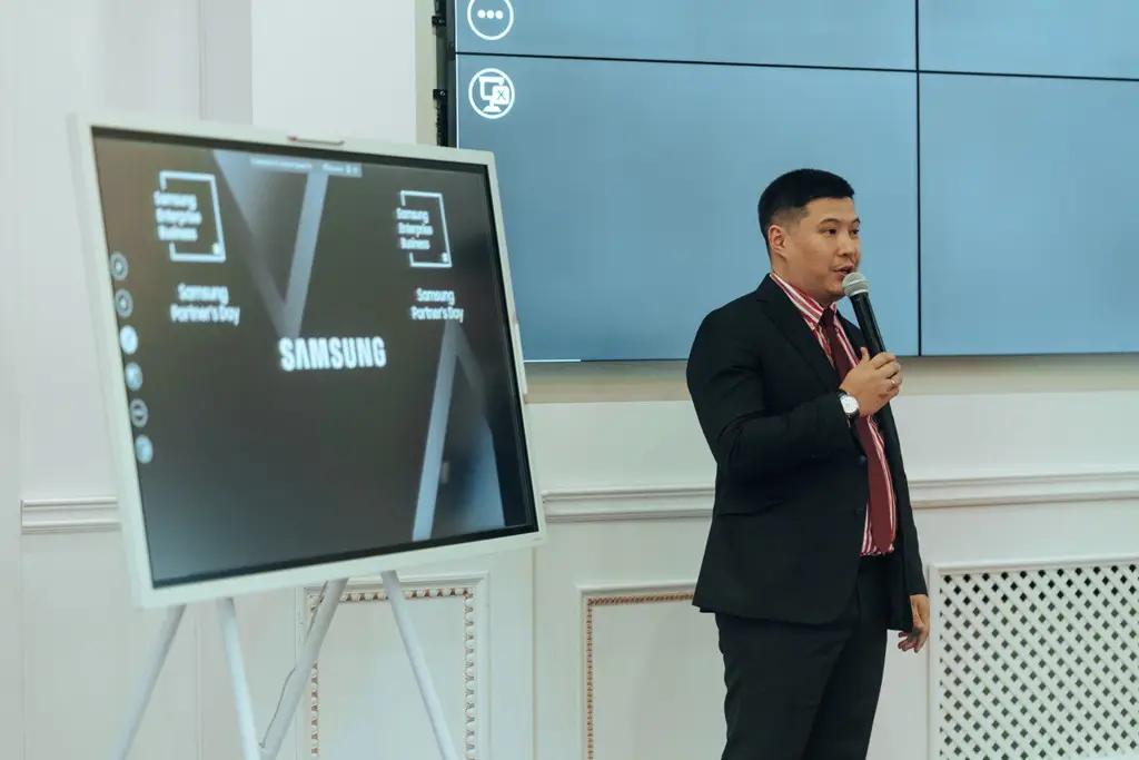 Samsung представила свои передовые разработки в Кыргызстане