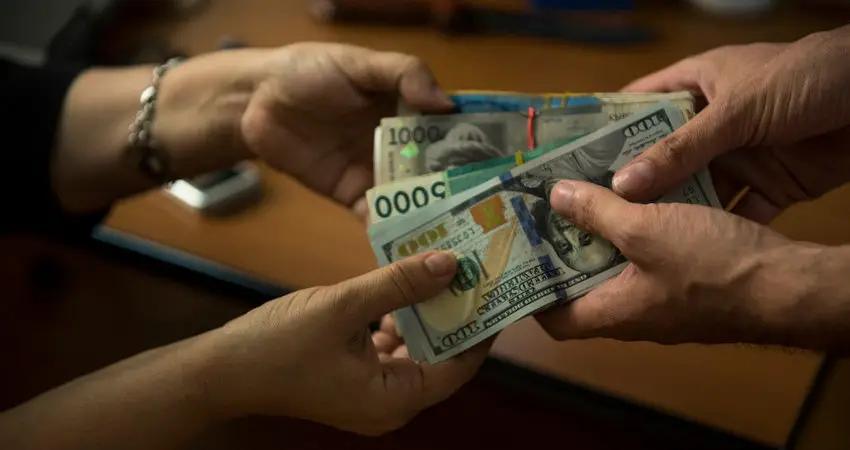 В Госслужбе миграции выявили 10 коррупционных рисков