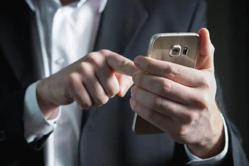 В КР станет дешевле звонить на номера других операторов