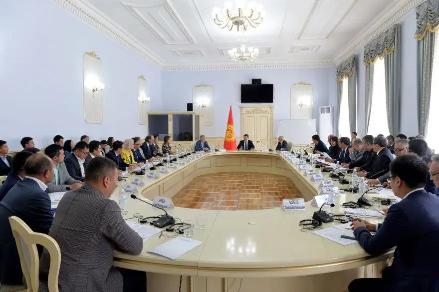 В Кыргызстане обсуждается реформа Трудового кодекса