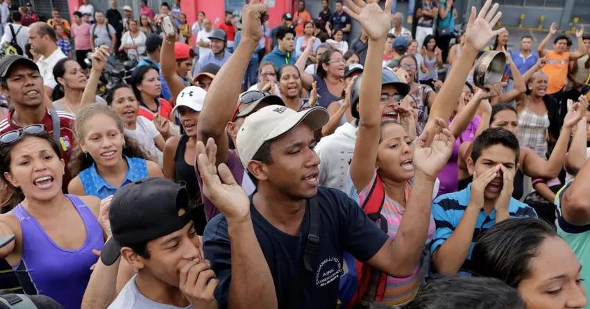 В 2017 году инфляция в Венесуэле превысит 1600%