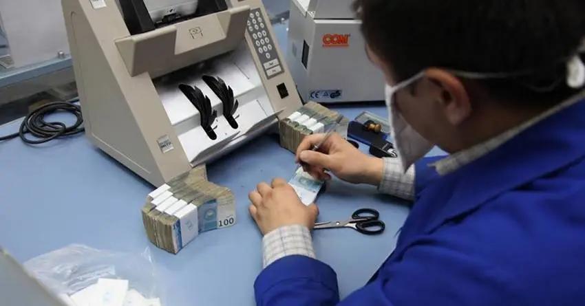 Дефицит республиканского бюджета снизился до 17.6 млрд сомов
