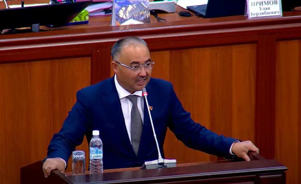 Нурланбек Шакиев обещал помочь пострадавшим 5 октября 2020 года