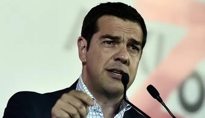 Ципрас подал в отставку и уступил свой пост женщине