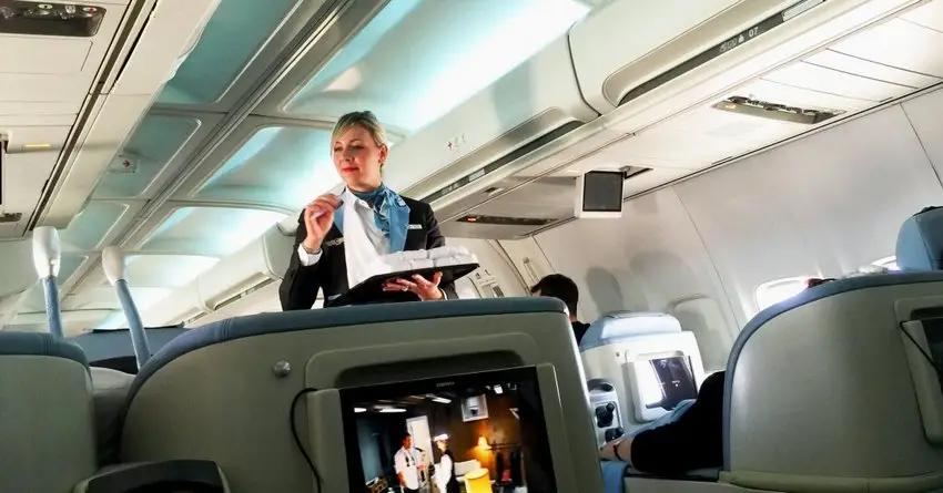 «Аэрофлот» потратит 304 млн рублей на полотенца для рук пассажирам бизнес-класса