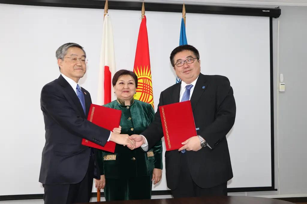 Япония выделит грант в $3.5 млн для помощи уязвимым слоям населения в КР