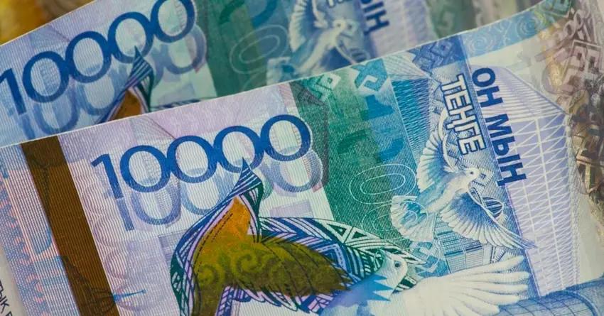 Казахстан намерен сократить дефицит бюджета в 2017 году на 325 млрд тенге