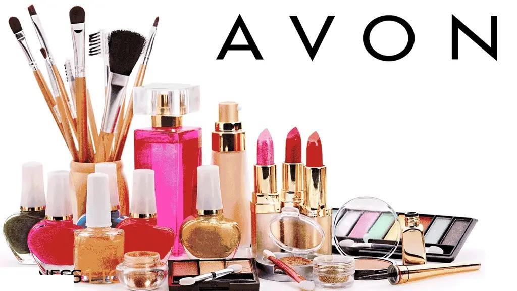 В КР пытались завезти контрабанду косметики Avon и Faberlic