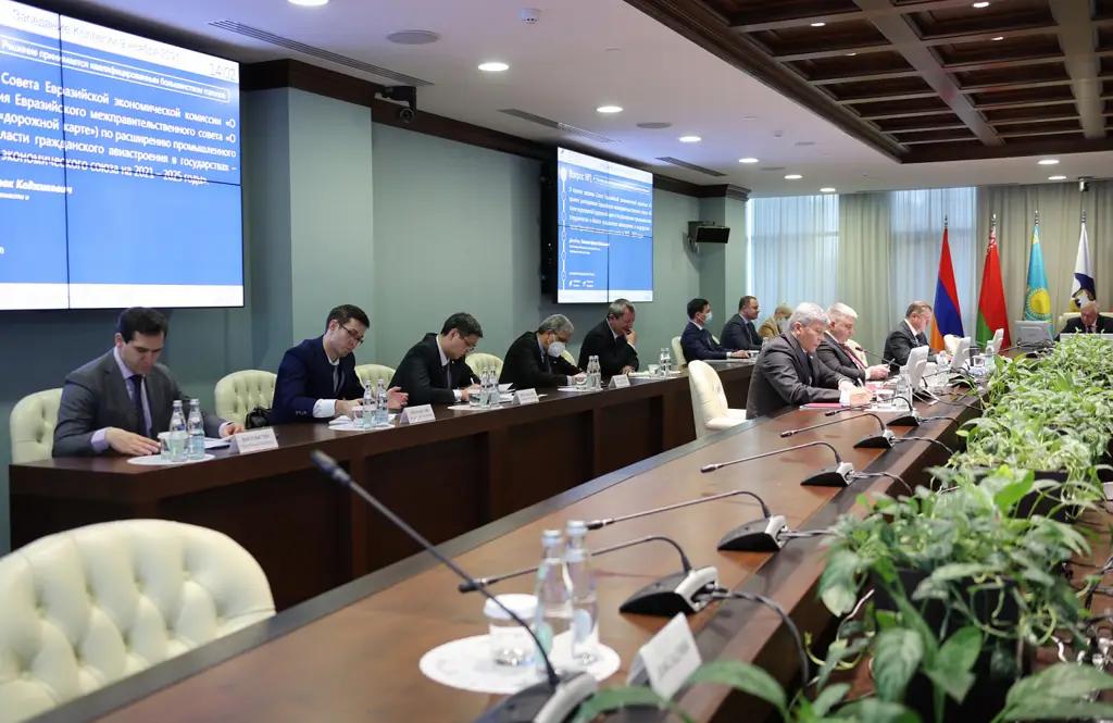 ЕЭК работает по расширению в ЕАЭС кооперации в авиастроении