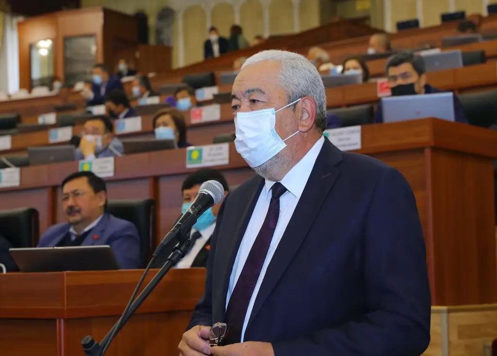 Депутаты потребовали отчитаться о поступающей помощи