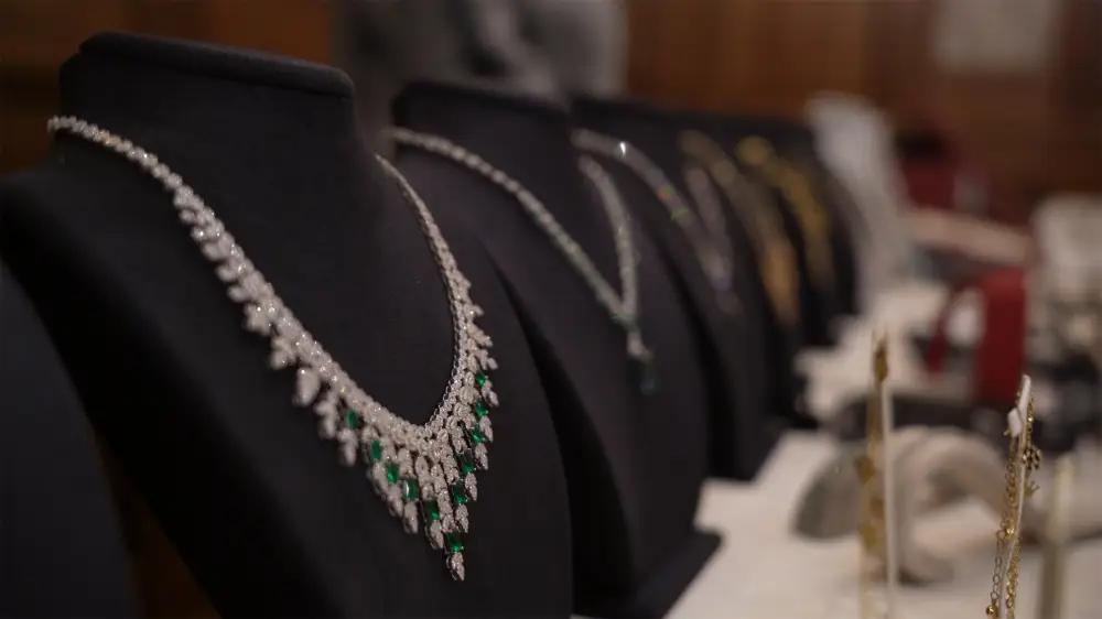 Кыргызстанцы смогут купить ювелирные украшения по ценам производителей