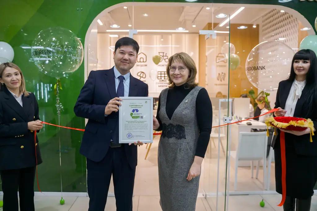 Doscredobank открыл экологически чистый офис в ГУМ «Чынар»