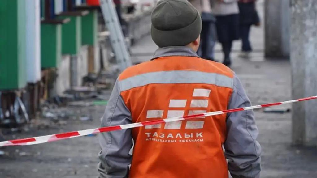 Депутат просит директора МП «Тазалык» начать работать или уйти