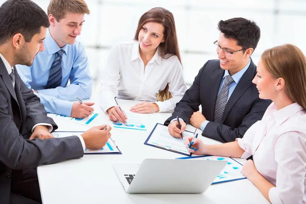 В КР насчитывается более 1.3 тысячи акционерных обществ