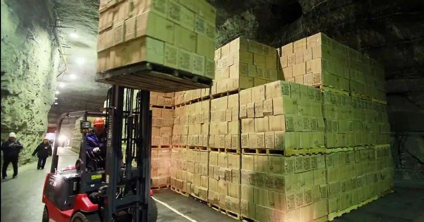 Фонду госматрезервов не возвращают 1 млрд сомов, вырученных от продажи стратегических запасов КР