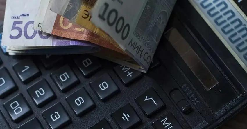 Почти на 242 млн сомов налогов больше собрала ГНС за два месяца