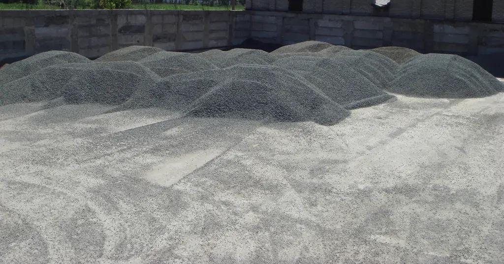 Прибыль «Кантского цементного завода» упала в 2 раза