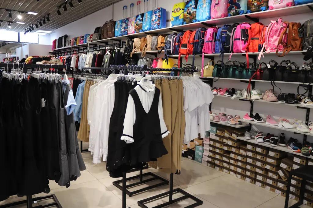 Сколько стоит собрать ребенка в школу?