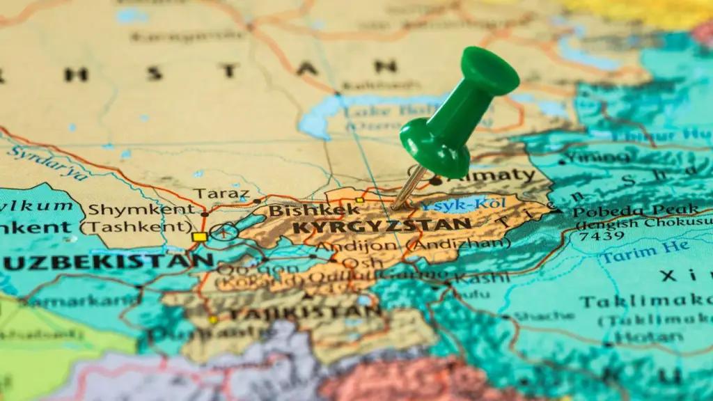 В КР объем промпроизводства за год сократился на 2%