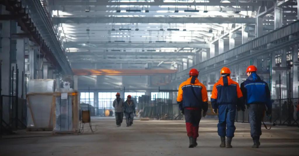 С начала года промпроизводство в Кыргызстане выросло почти на 35%