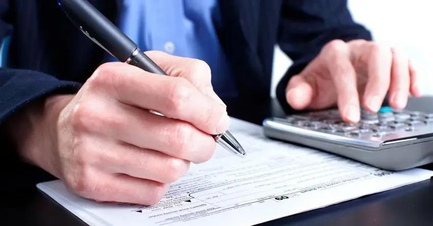 Государственных служащих обяжут отчитываться о расходах