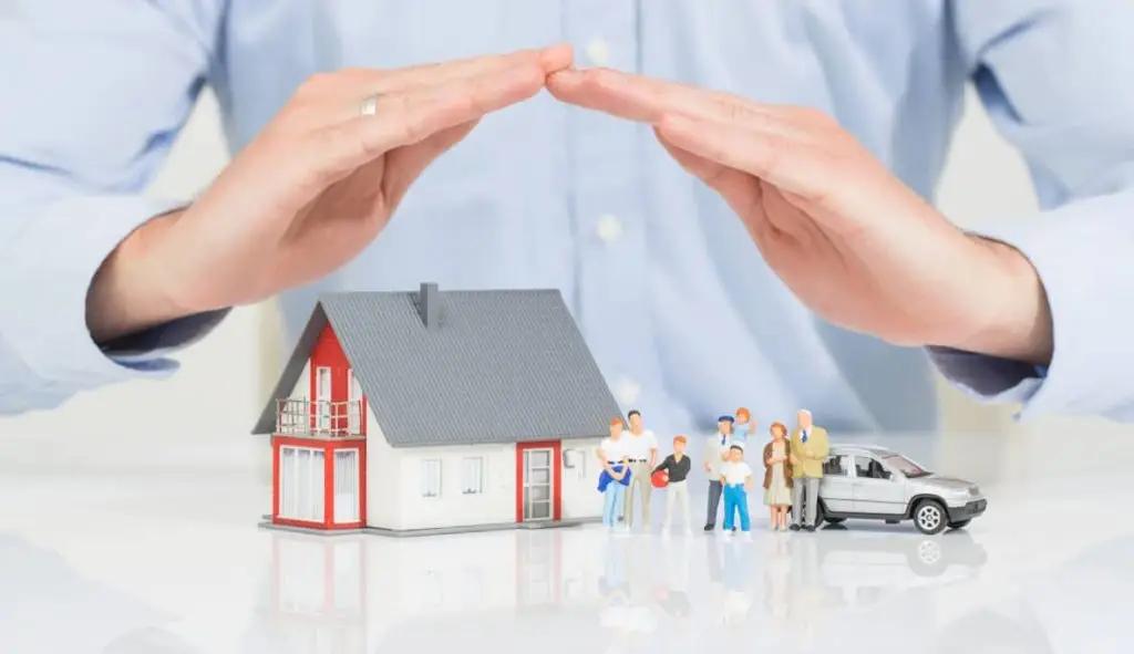 Госстраховая организация выпустит акции на 12.7 млн сомов