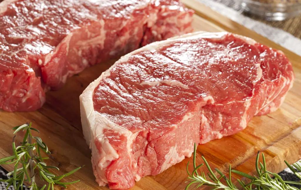 Азербайджан заинтересовался мясом яка и бараниной из КР