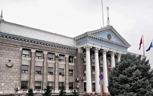 В Бишкеке сменили акима Ленинского района