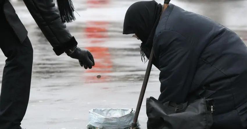 Почти у половины пенсионеров КР пенсия меньше прожиточного уровня