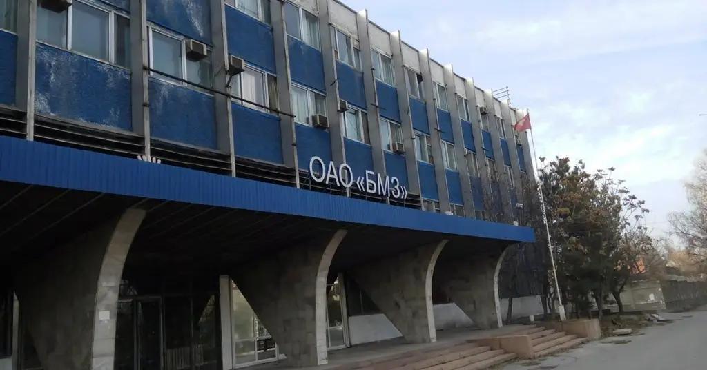 Задолженность трех самых крупных должников по налогам в КР превышает 150 млн сомов