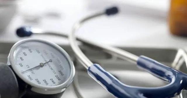 Расходы на здравоохранение в апреле 2017 года составили 1.2 млрд сомов