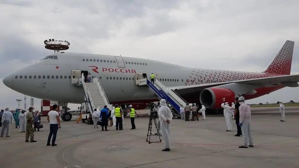 В Бишкек из Санкт-Петербурга прибыли граждане КР