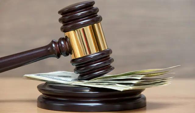 В Кыргызстане штрафы за обмен валюты без лицензии увеличатся в 100 раз