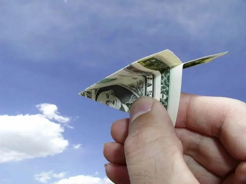 С начала года мигранты перевели из России в Кыргызстан около $1 млрд