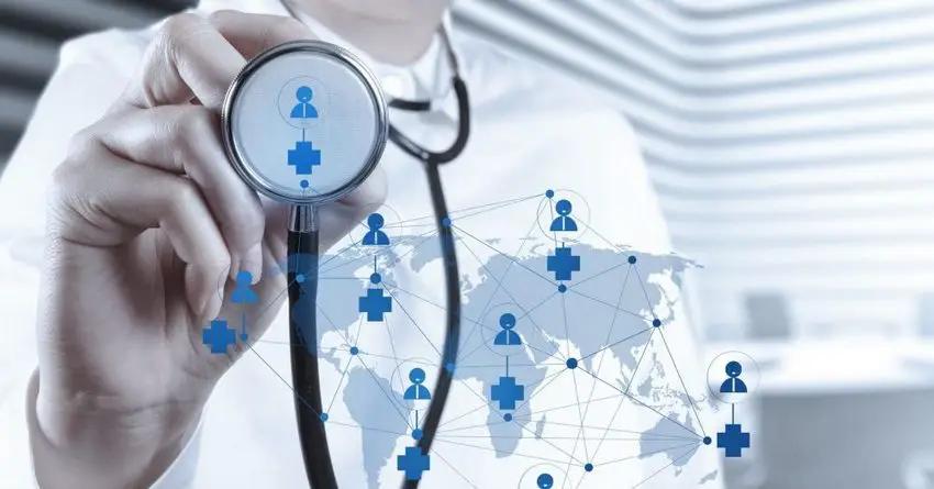 В КР расходы на здравоохранение выросли более чем на 1.8 млрд сомов