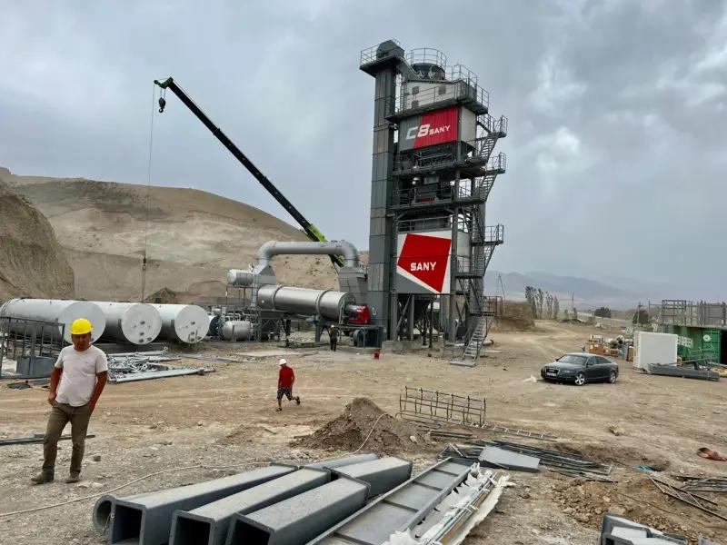 Строительство асфальтобетонного завода в КР завершено на 90%