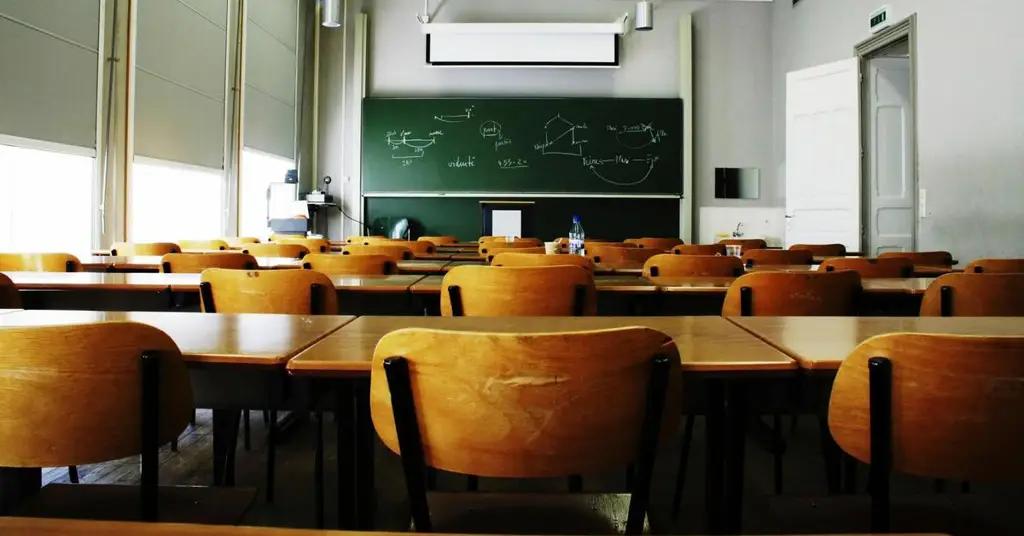 В России к 2017 году предложено сократить 40% бюджетных мест в вузах