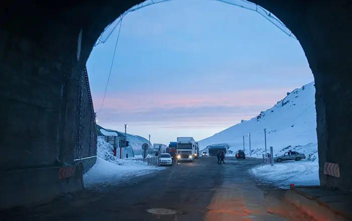 Япония дала $40 млн гранта на противолавинную галерею на трассе Бишкек – Ош